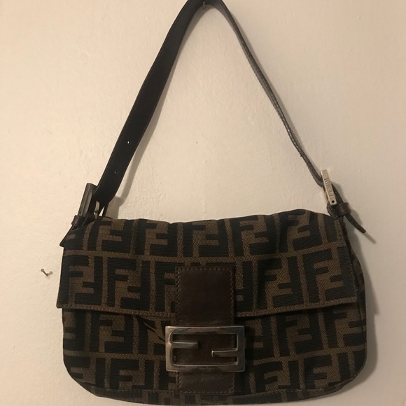 Fendi Accessories - Original Fendi zucca pattern hand bag